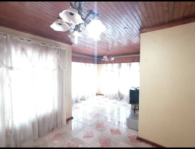 3 BEDROOM FREESTANDING SOLD IN KANANA